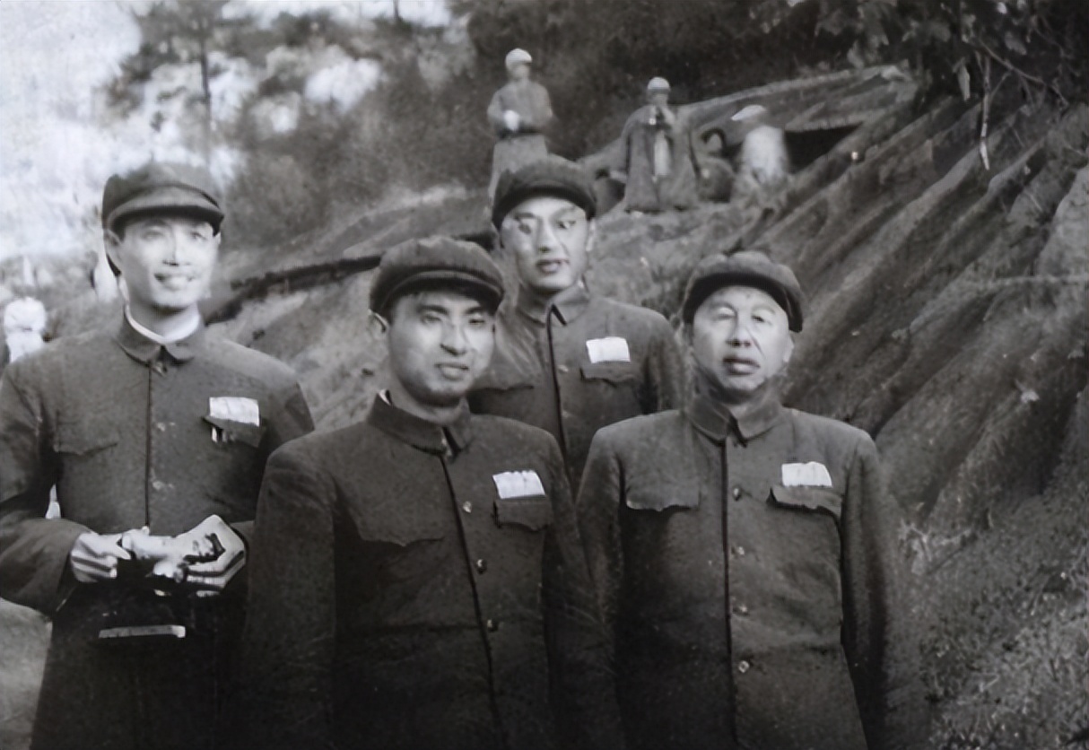 杨勇儿子披露：父亲晚年经常梦到毛主席，梦中高呼‘毛主席万岁’