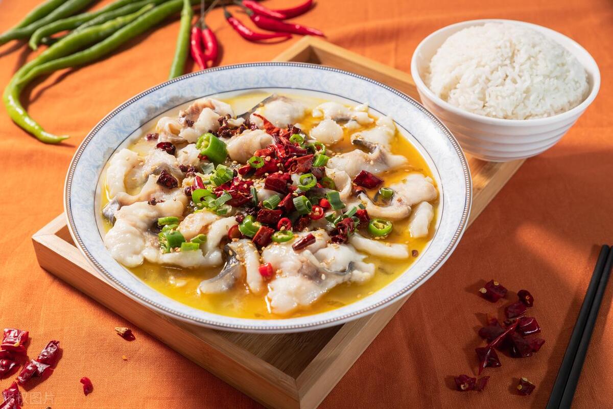 贵州正宗酸汤鱼做法,正宗贵州凯里酸汤鱼蘸料做法