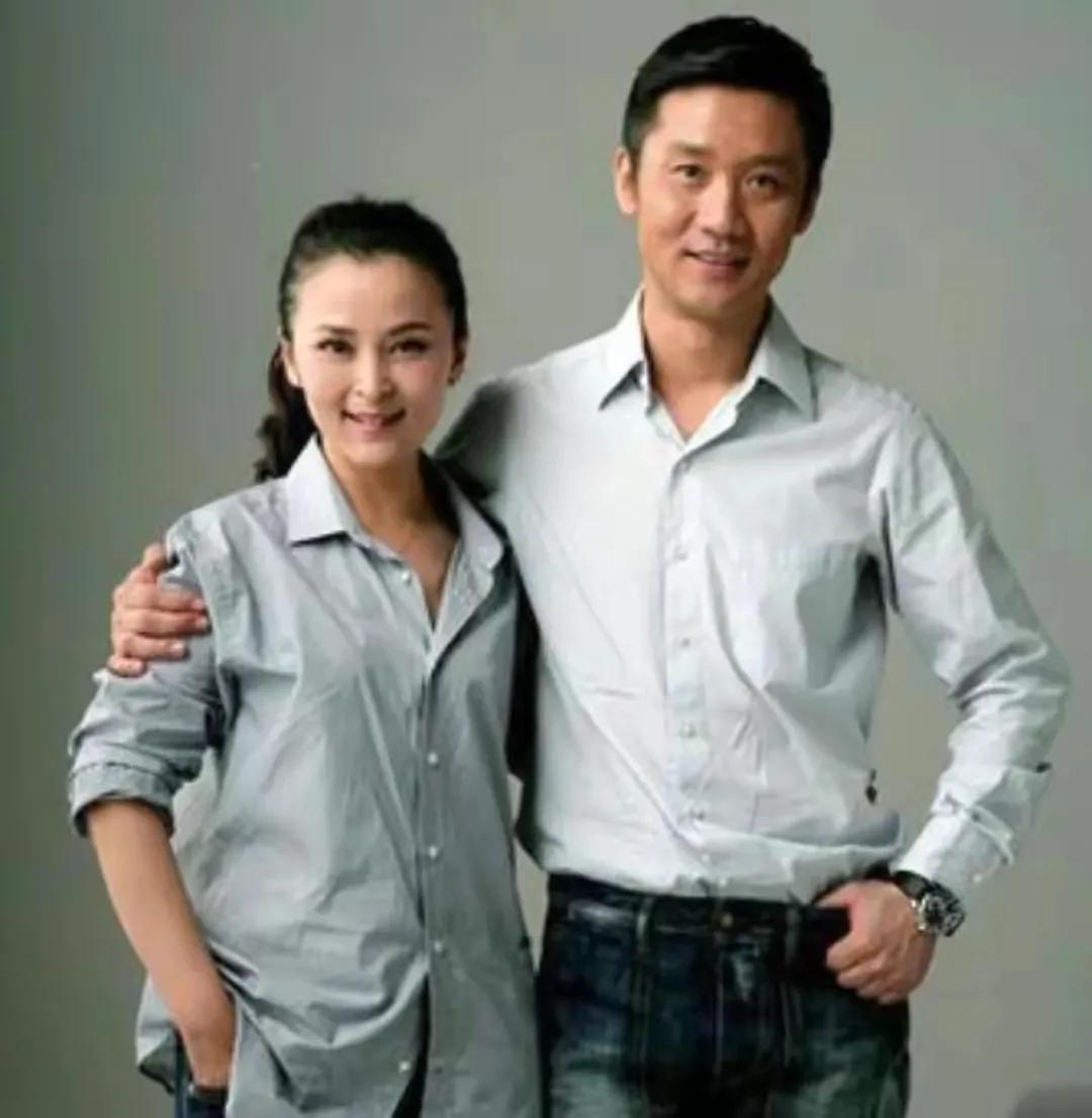 柯蓝和黄志忠因为哪部剧传出绯闻,49岁柯蓝谈情感合集