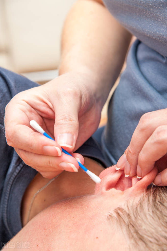 打完耳洞后如何正确护理,打耳洞都要注意什么