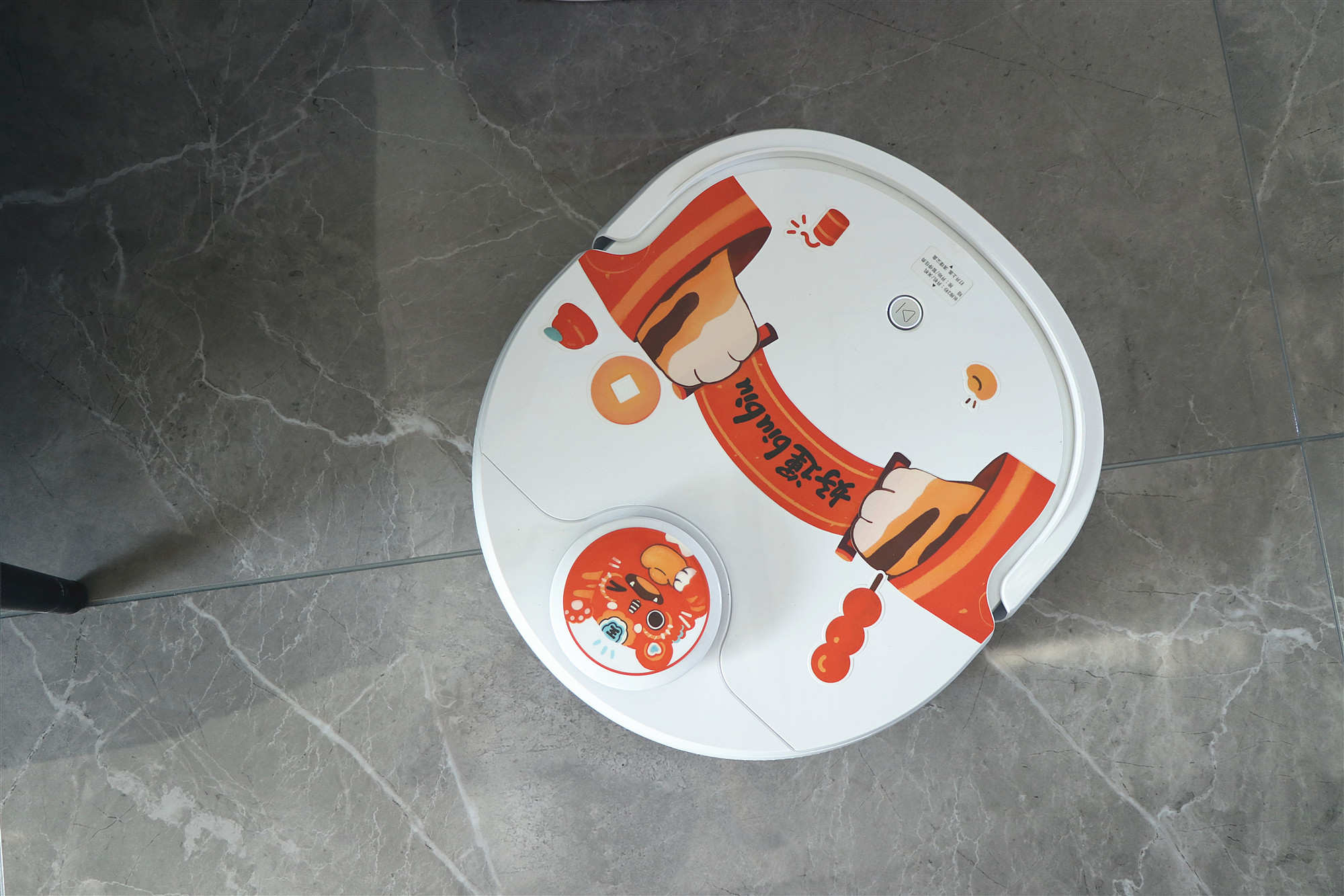 云鲸j4扫拖一体机器人使用教程,云鲸第二代扫地机器人测评