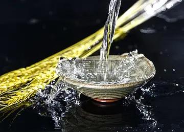 平坝窖酒卖得好还是鸭溪窖卖得好,平坝窖和鸭溪窖哪个更好