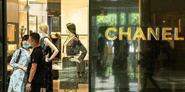 香奈儿经典款包包多少钱,香奈儿千元手袋推荐