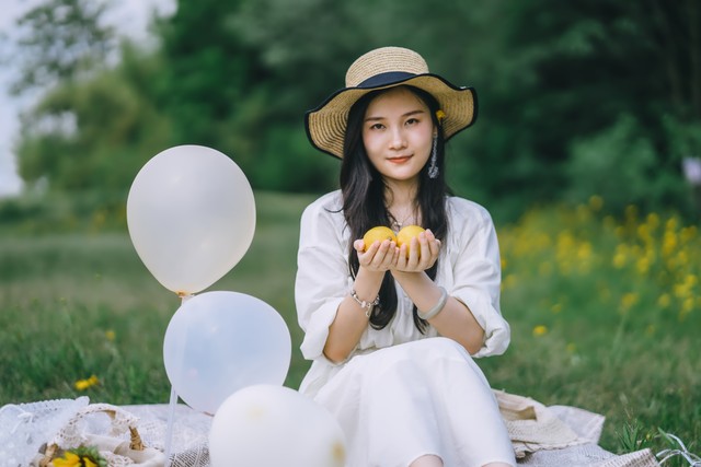 母亲住院哥哥负担全部费用,父母生病哥哥只出钱不照顾