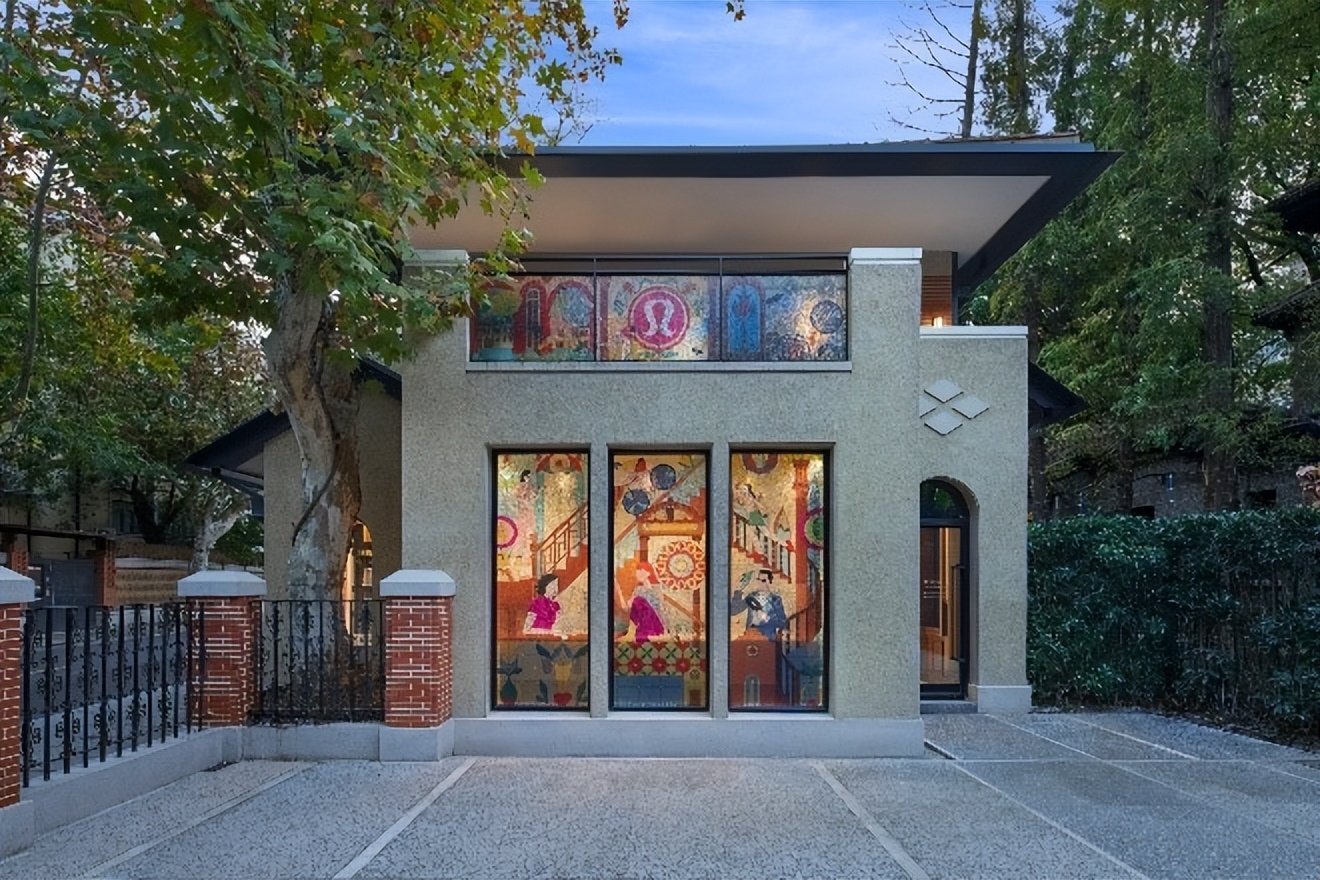 lululemon港汇店开业活动,lululemon济南店面