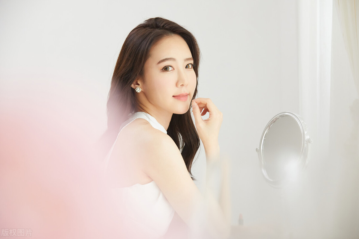 哪个星座对异性最有吸引力,双鱼女对哪个星座最吸引力最大