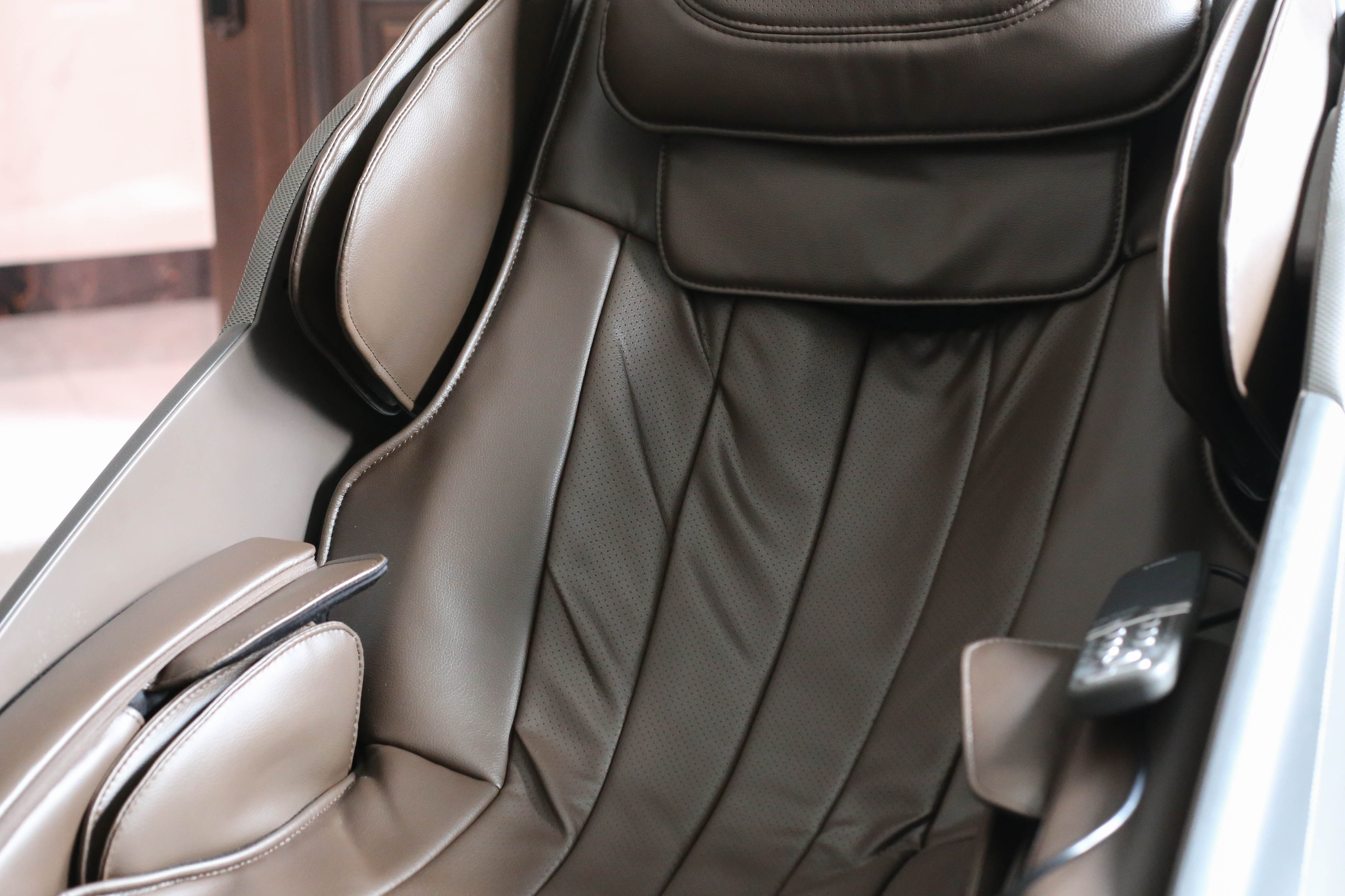 傲胜四手天王按摩椅,傲胜按摩椅脚部力度变小