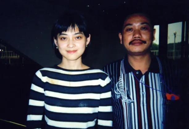 梅婷鄢颇离婚因为谁,梅婷和鄢颇度过了七年的婚姻生活