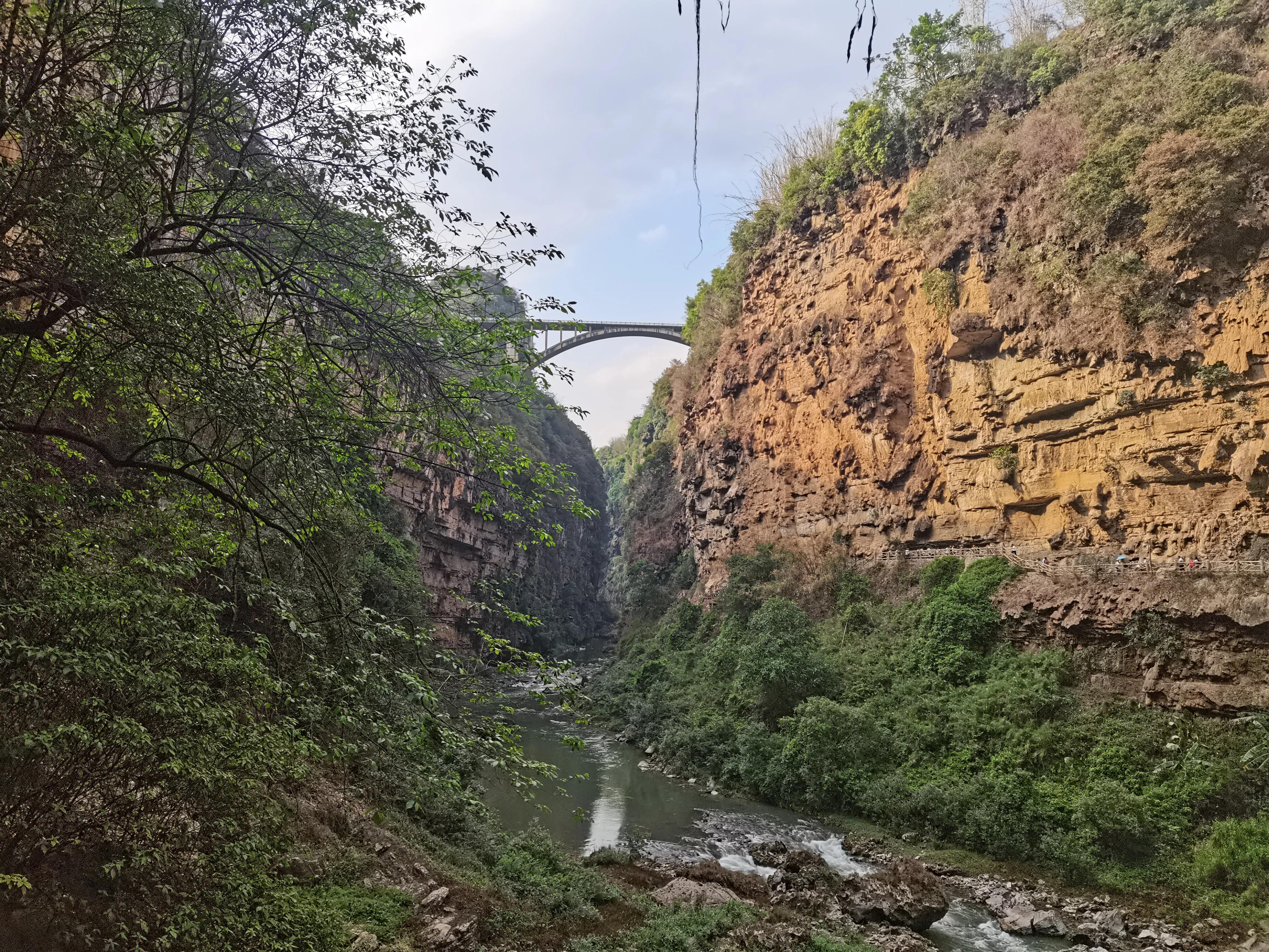 马岭河大峡谷风景区航拍,马岭河大峡谷风景区2024免门票吗