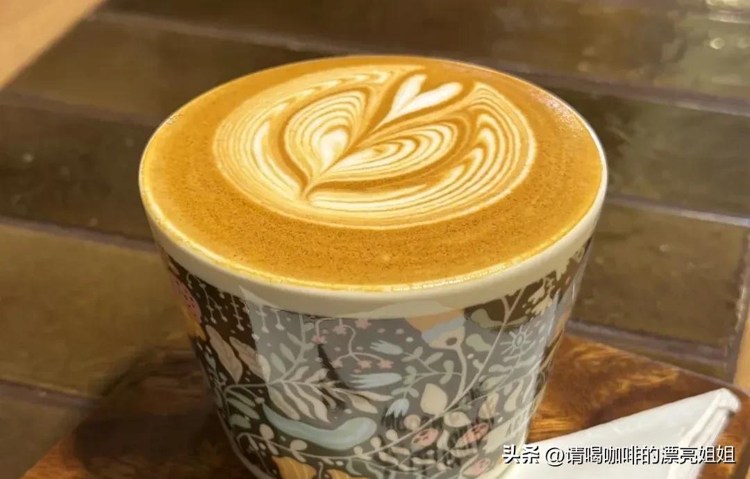 咖啡店常用的拿铁牛奶 (咖啡店用什么牛奶比较好)
