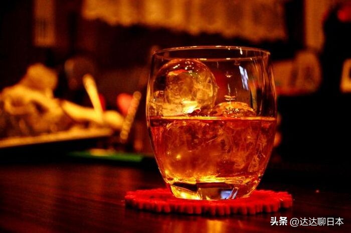 喝酒要什么理由？日本特有的“喝酒文化”，和其他国家有何不同？