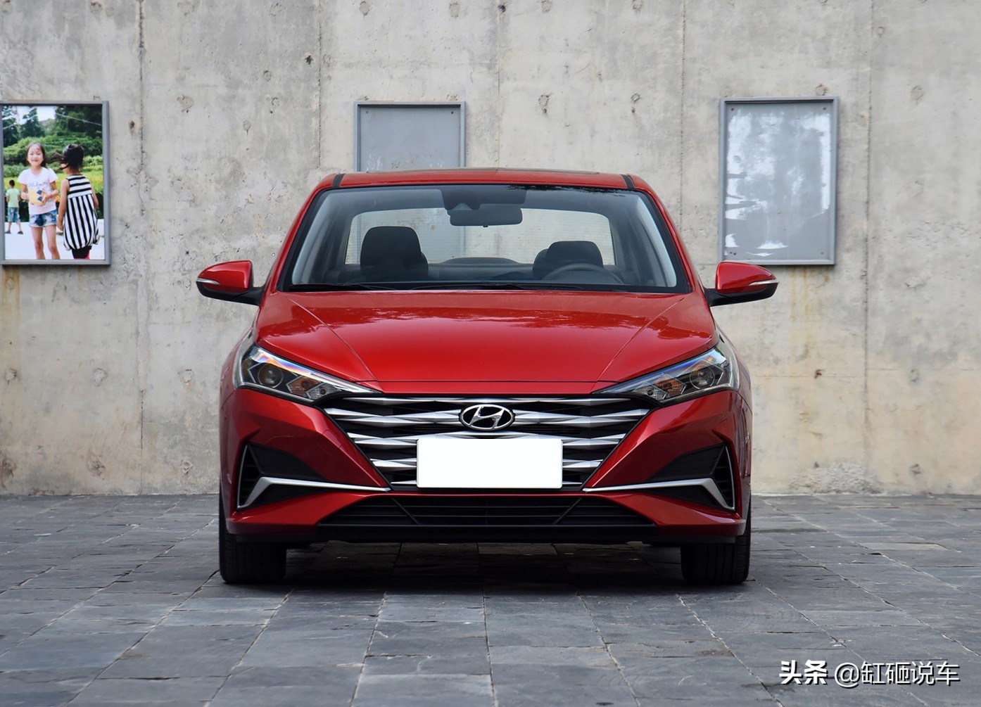 现代悦纳有天窗有无钥匙进入,自动17年现代悦纳无天窗