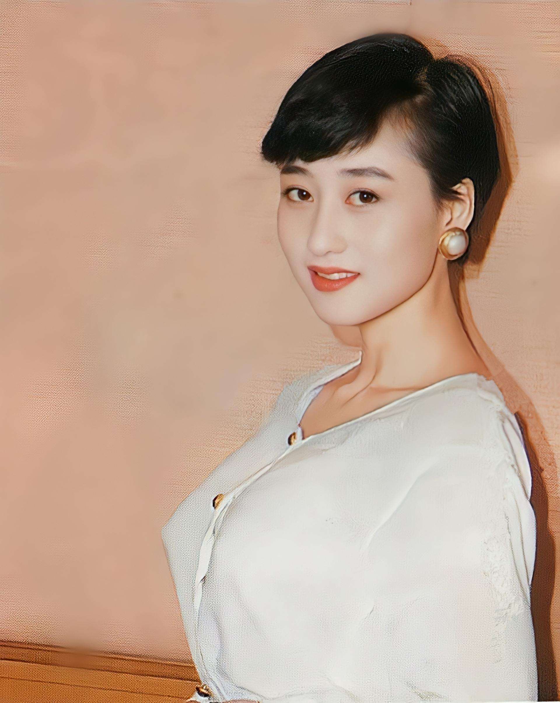 从未捐款过的明星,从来不捐款的明星周润发