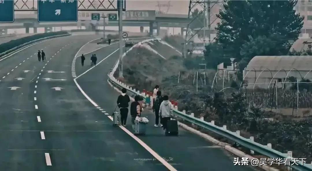 为何要逃离富士康，亲历者声称：园区管理混乱，各种谣言导致恐慌