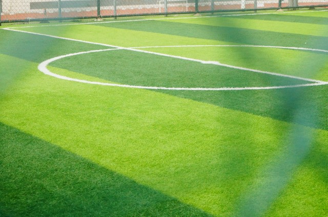 河南建业和上海申花比赛分析,河南足球俱乐部度过危机了吗