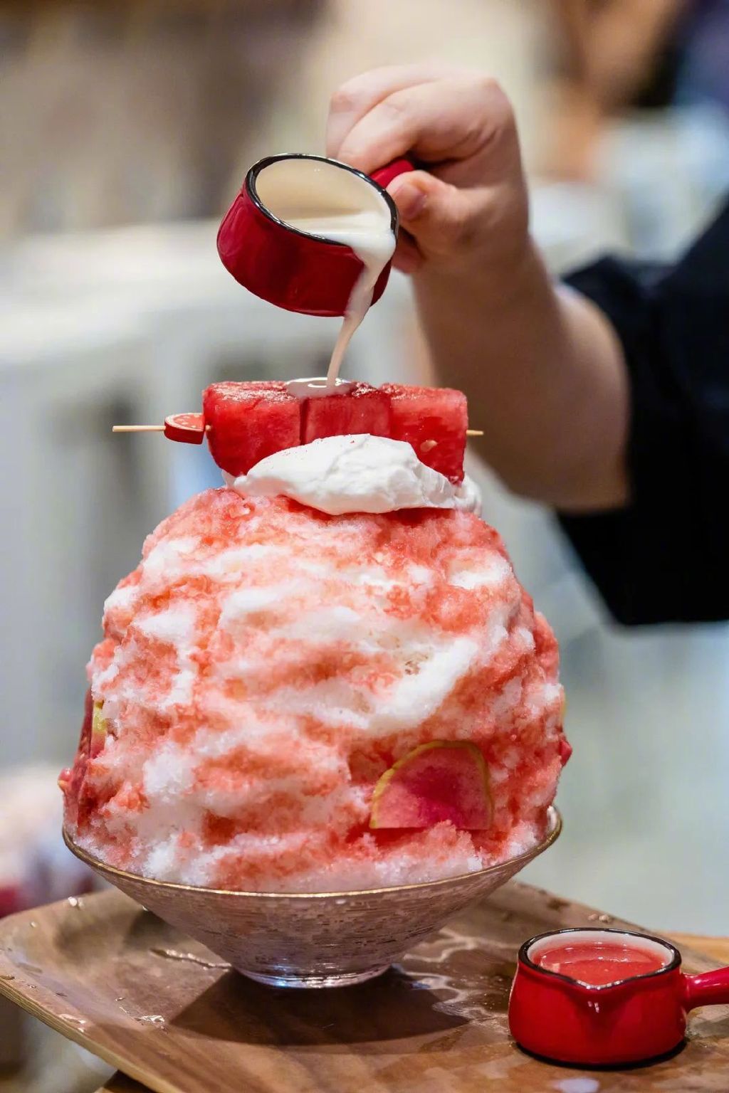 40度高温预警是什么颜色,高温40度预警