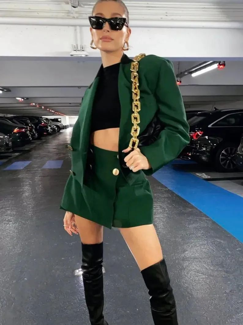 怎么学会穿搭色彩搭配技巧,穿搭怎么穿出高级感浅色系