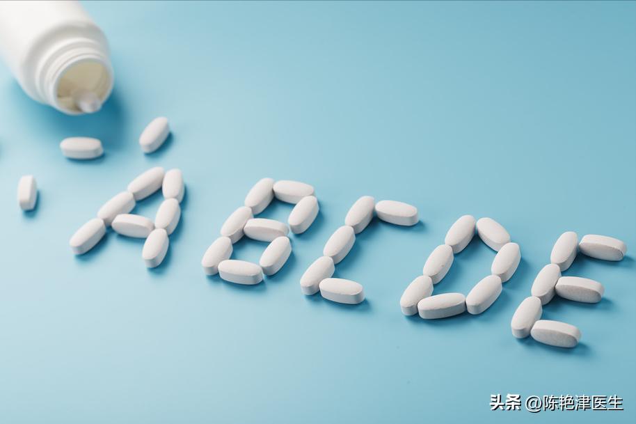 维生素治失眠配维生素几合适,维生素b失眠吃维生素几最好