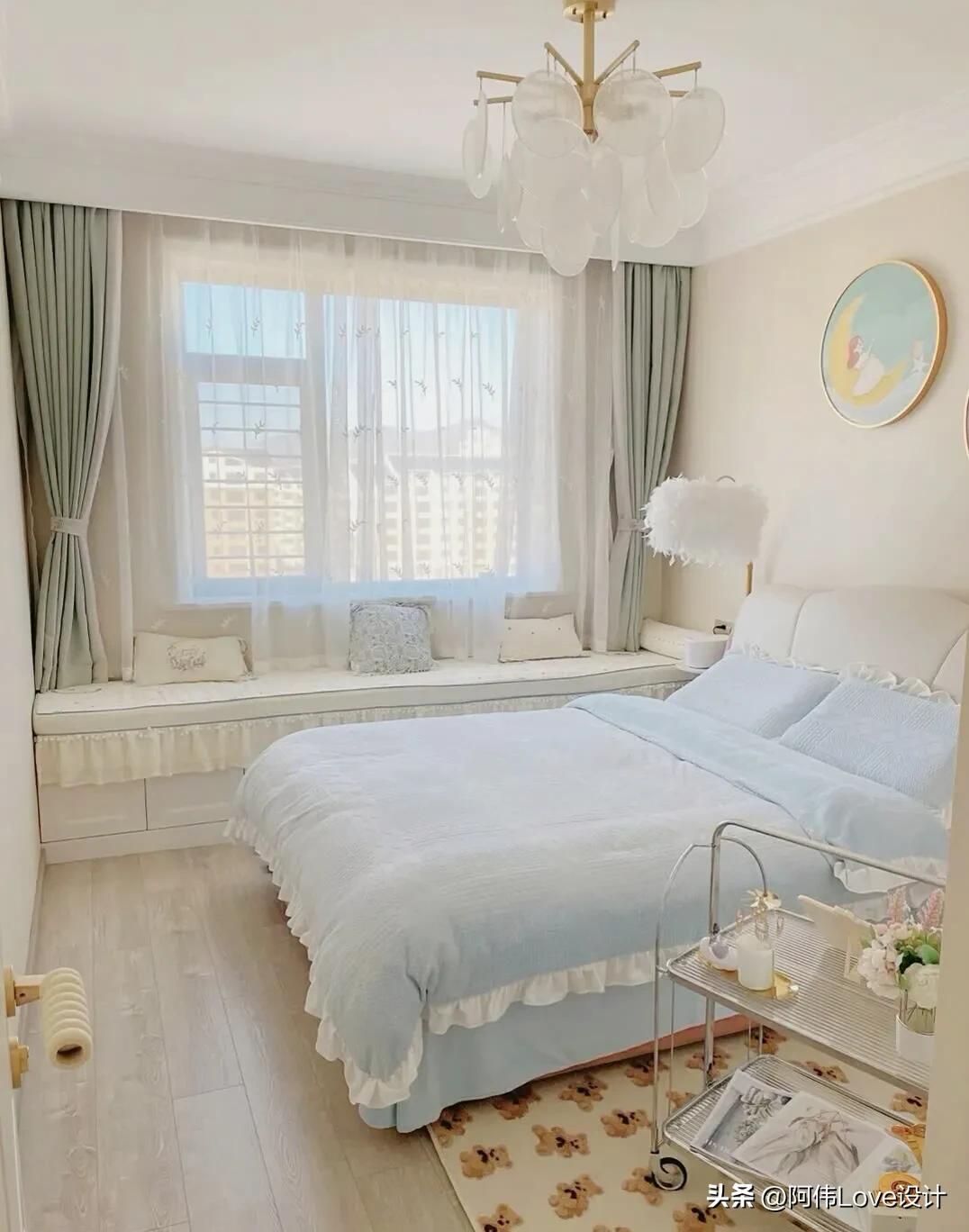 卧室墙面漆颜色搭配,婚房卧室窗帘颜色搭配