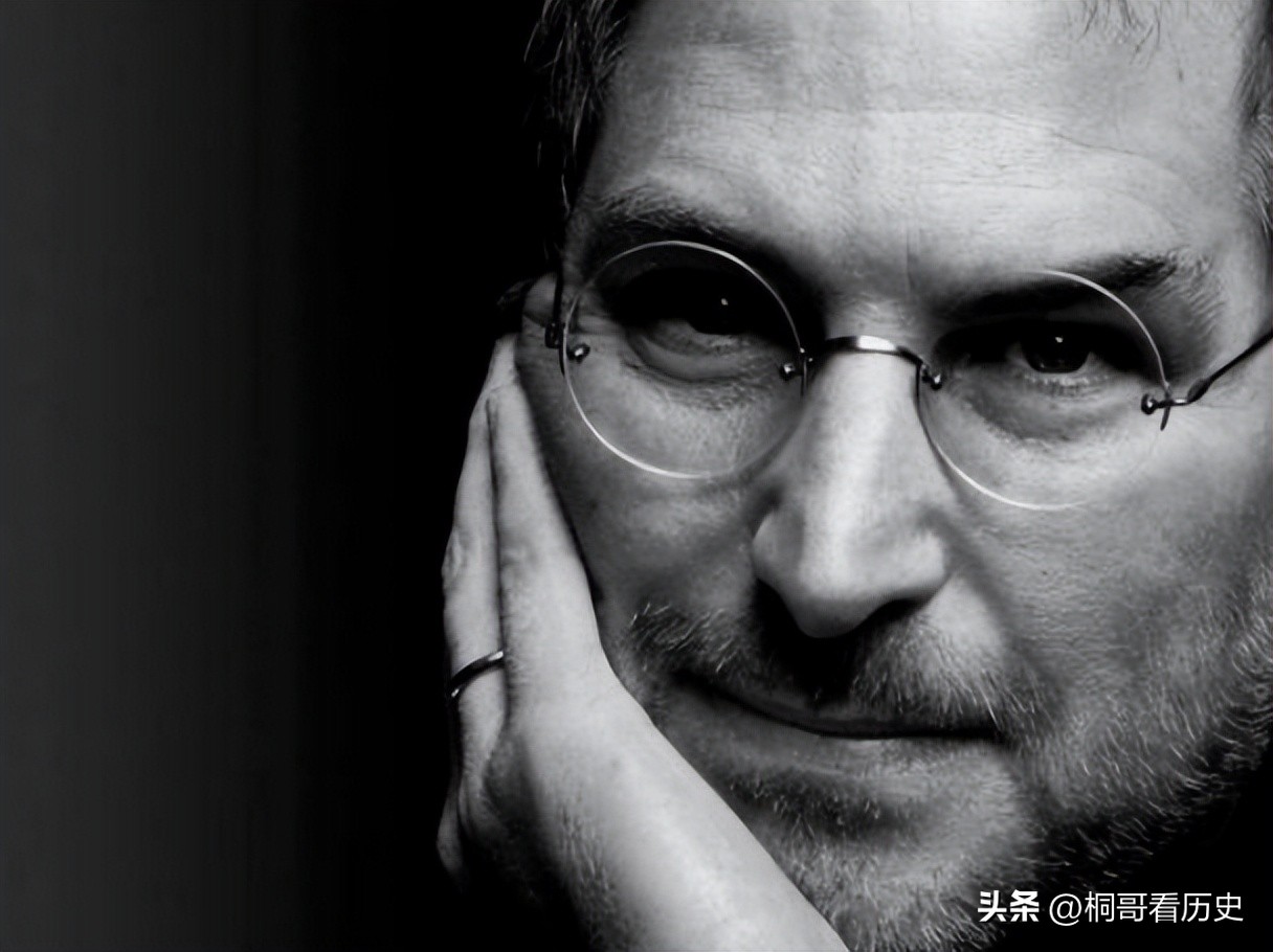 乔布斯生平剪影,苹果乔布斯死亡时间