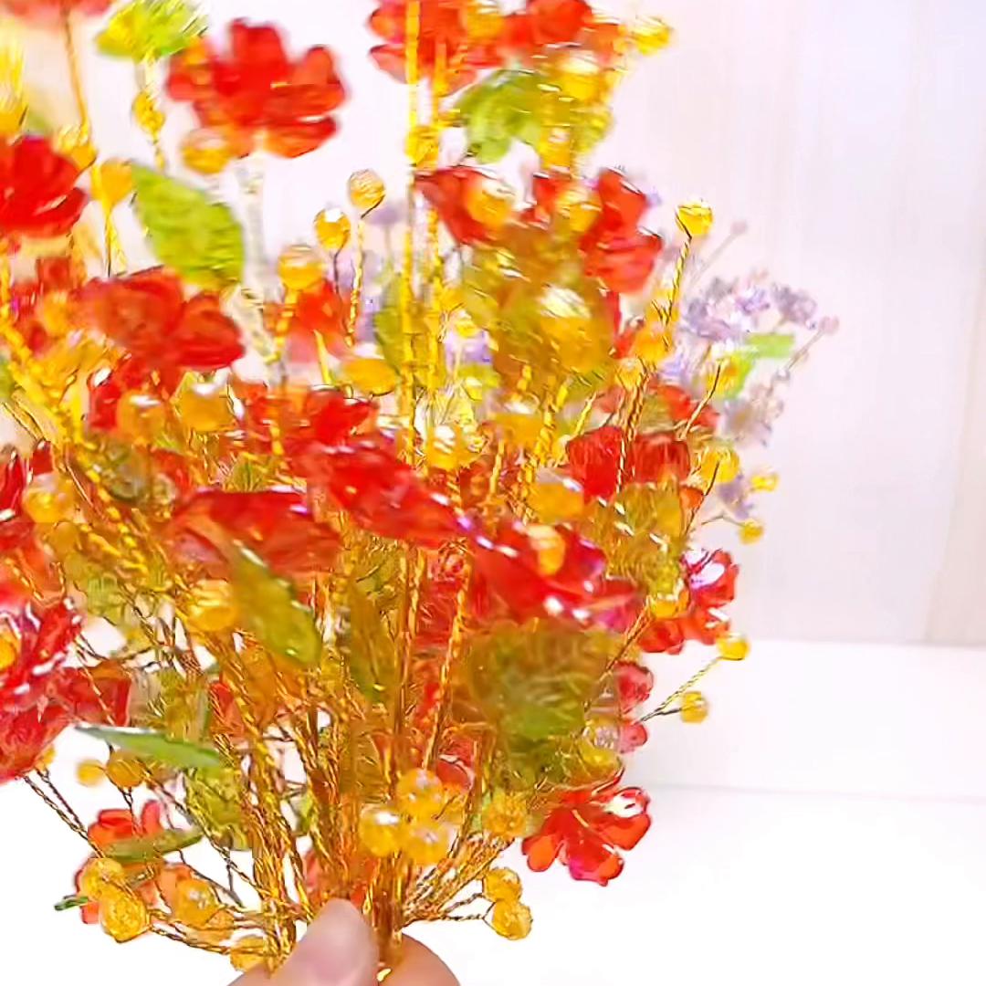 水晶玫瑰花束款式,水晶玫瑰花球挂的彩灯