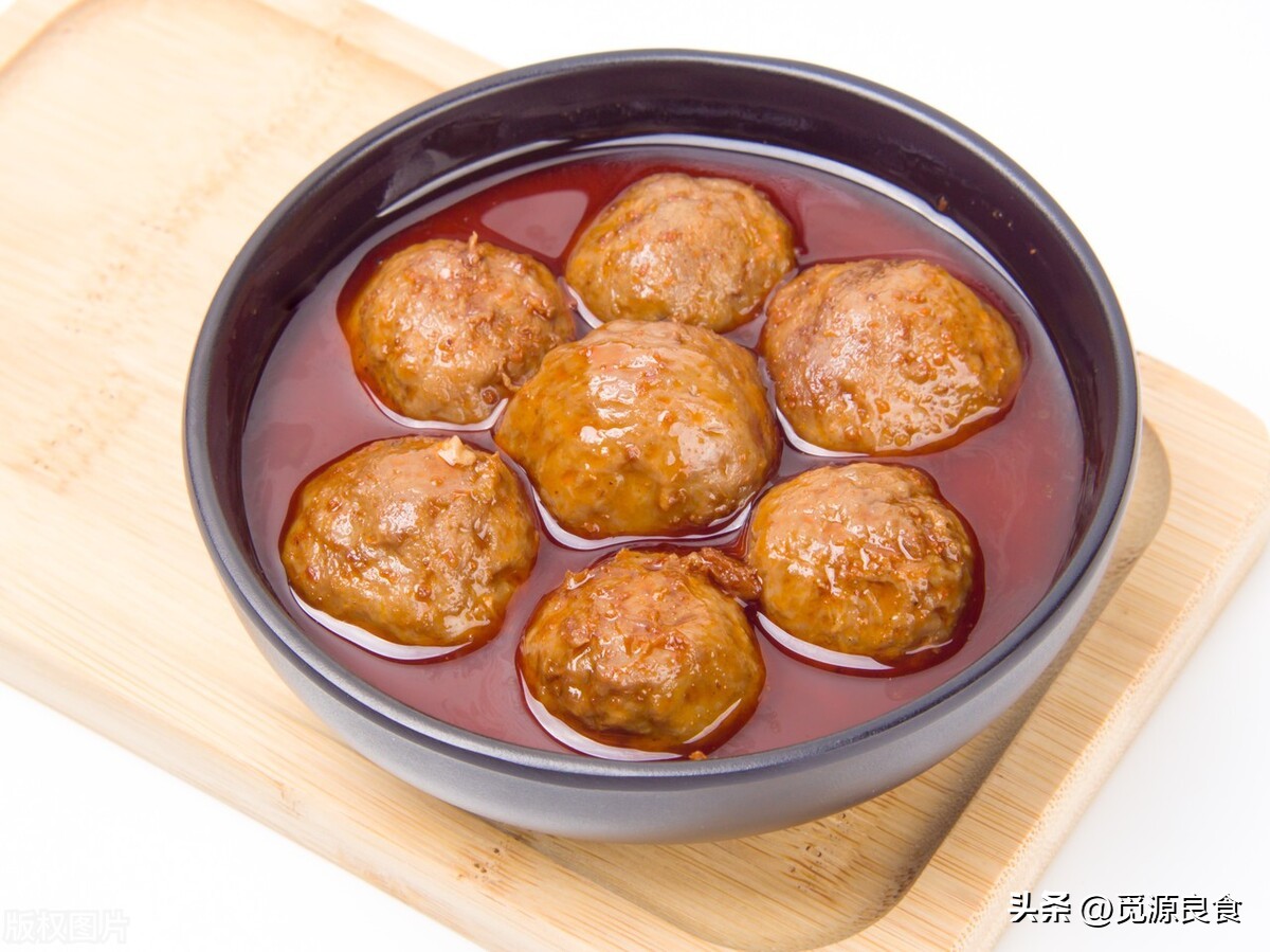 做肉丸子及素丸子详细流程,素丸子的配方和做肉丸法