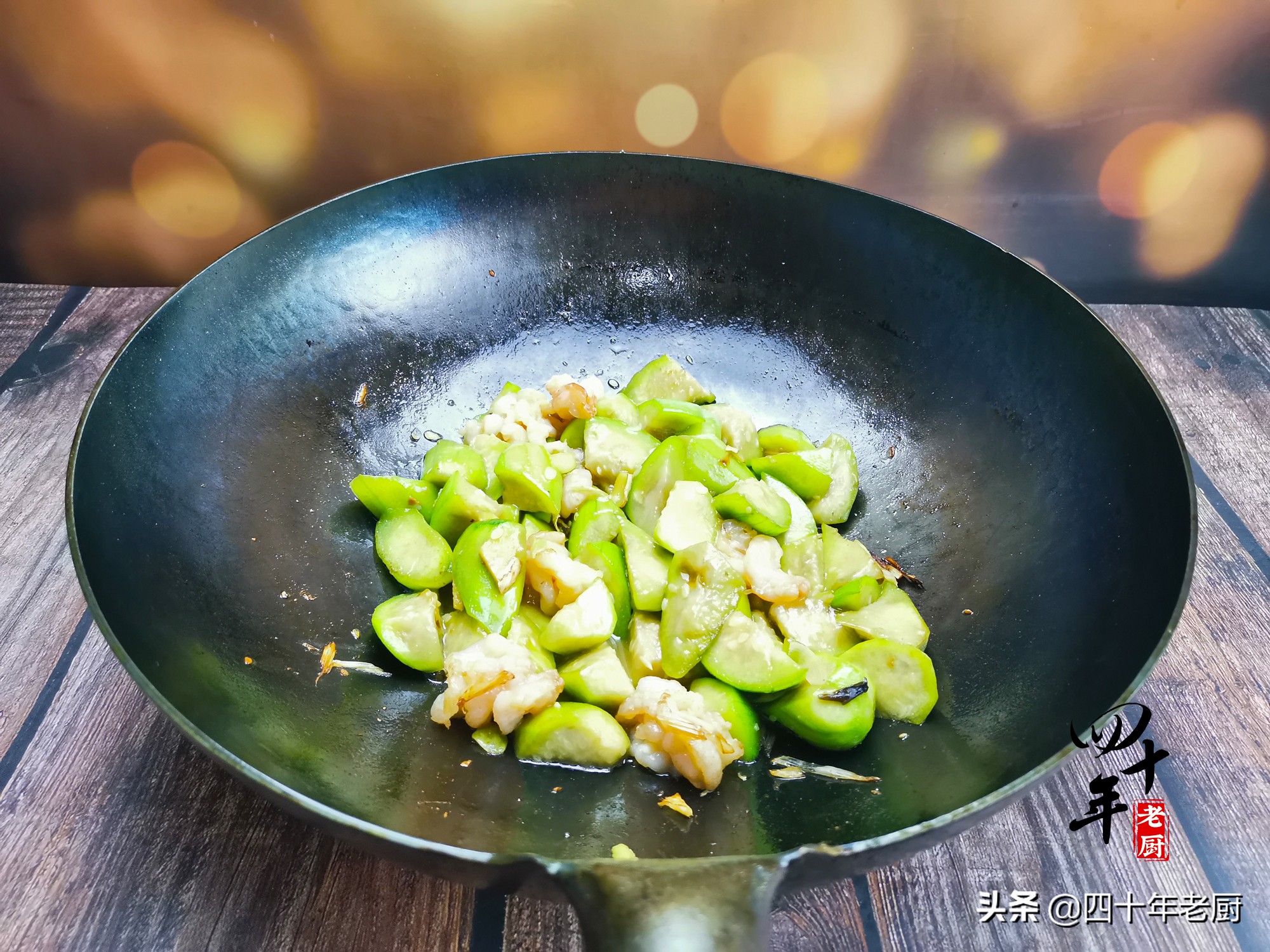 瘦身餐食谱虾仁,一斤不到2元的蔬菜