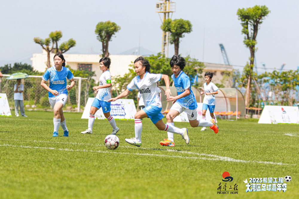 琼中女足逆转夺冠视频,琼中女足时隔6年重返哥德堡杯
