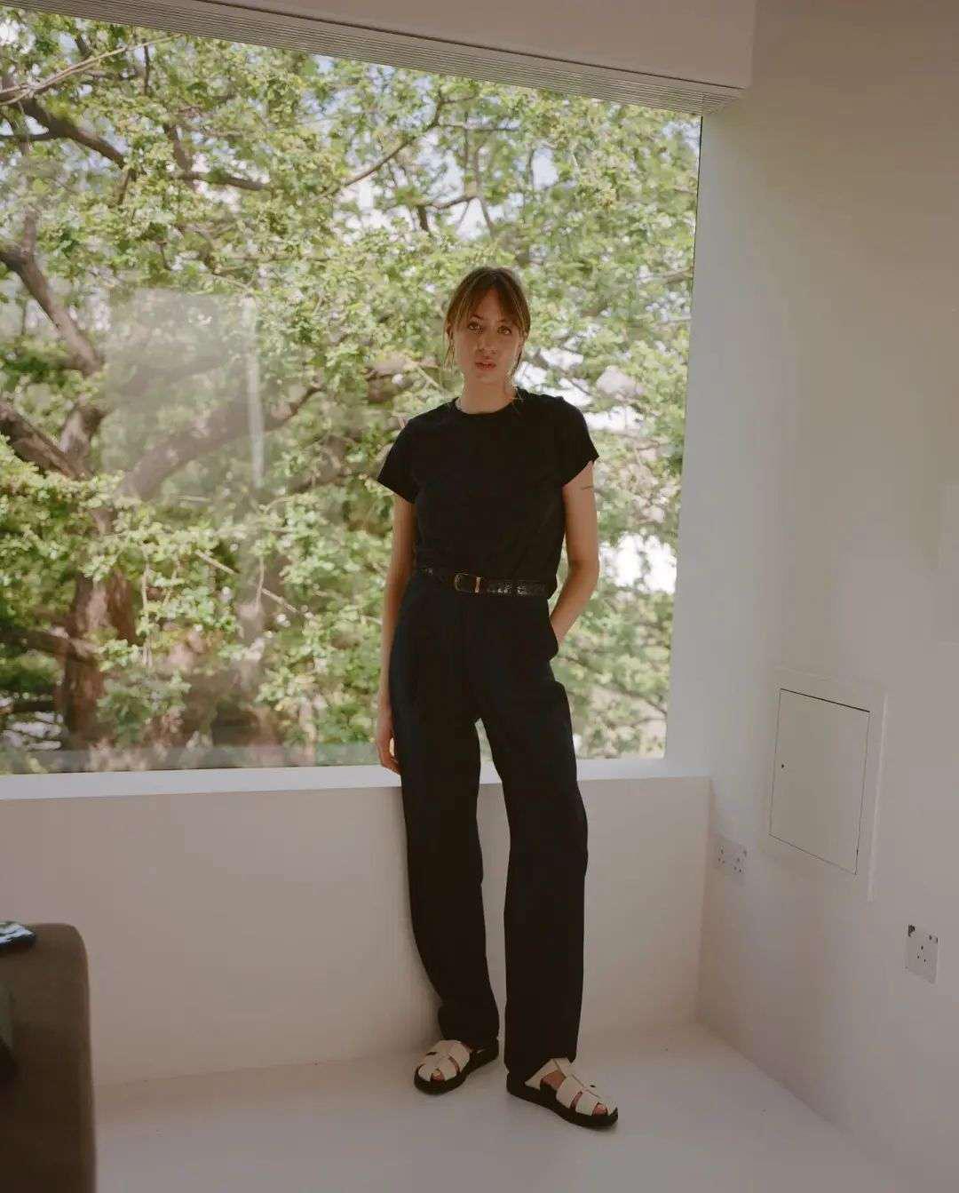 特别丑的凉鞋,特别丑的厚底凉鞋女