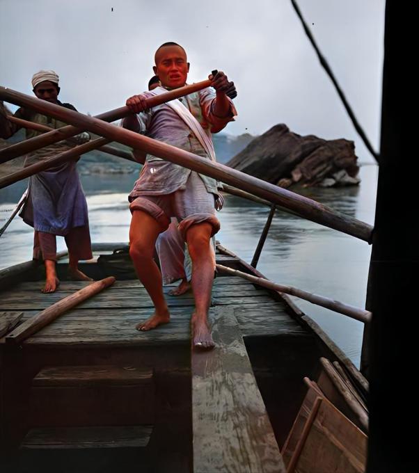 三峡船闸要不要过路费,长江三峡船闸过船费用