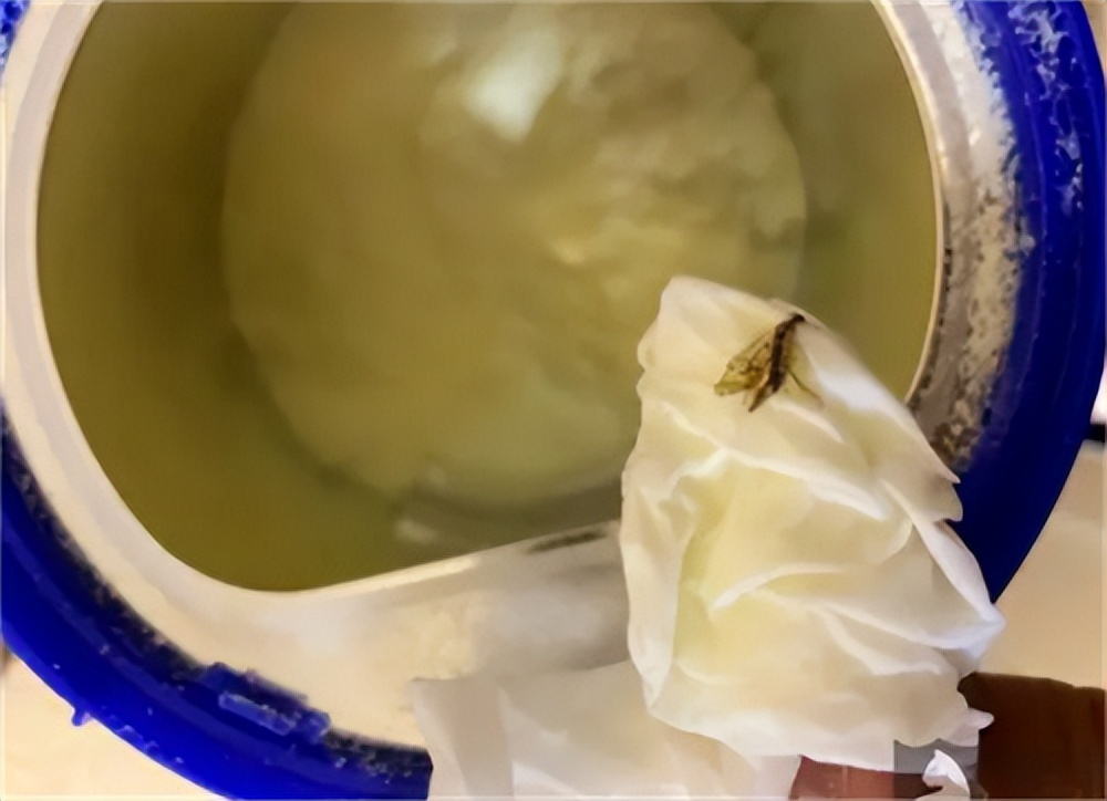奶粉虫子事件,奶粉喝出米虫赔偿案例