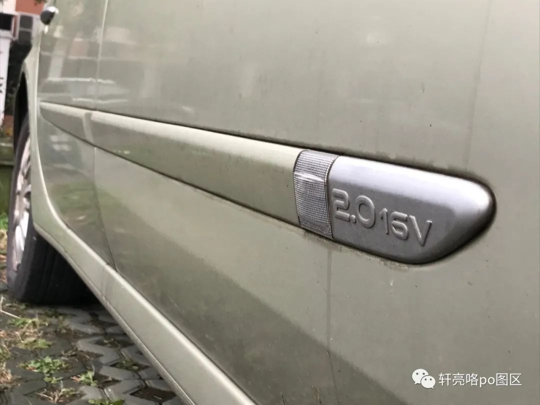 美妙两厢半丨法国雷诺拉古娜二代型/RenaultLagunaII