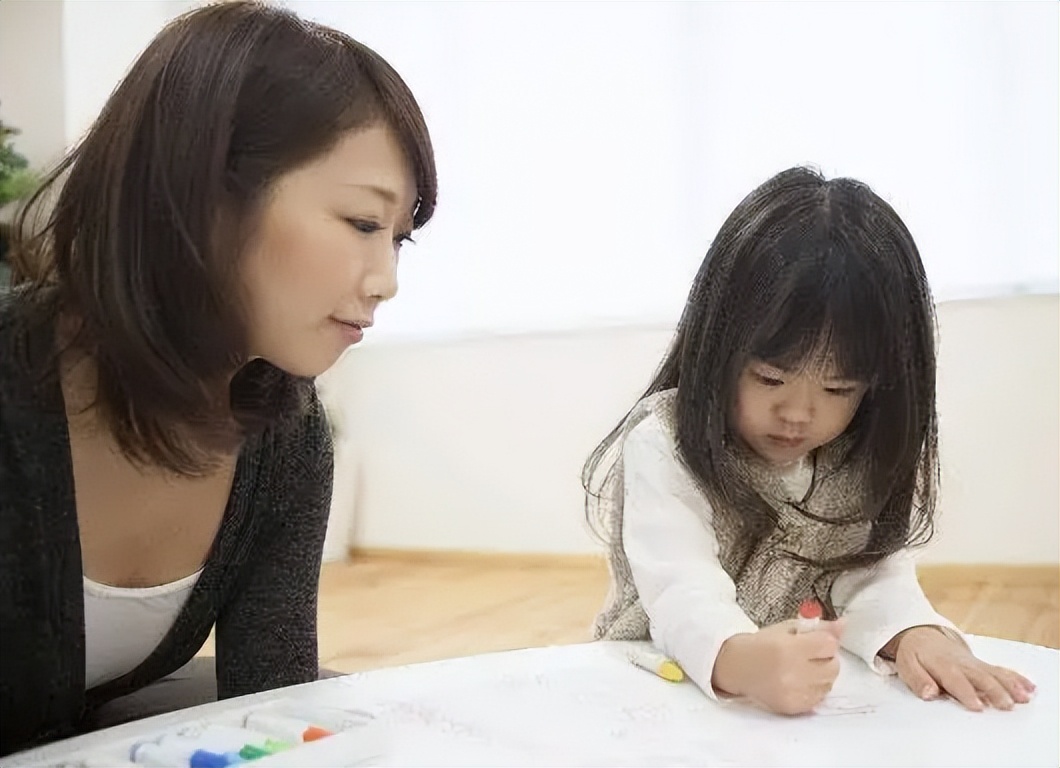 辽宁励志大妈于书：前夫出轨，两度瘫痪，一夜白头，55岁终获真爱