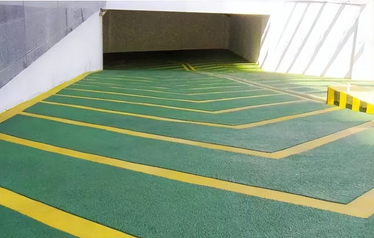 车库地面施工流程,郑州私人车库地面装修