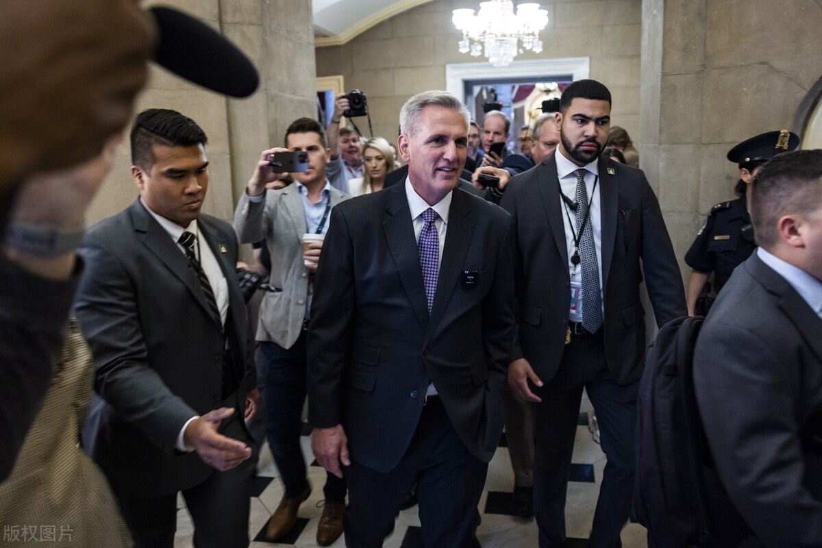 OPEC+减产承诺难阻油价下滑,opec的减产仍在给油价提供支撑