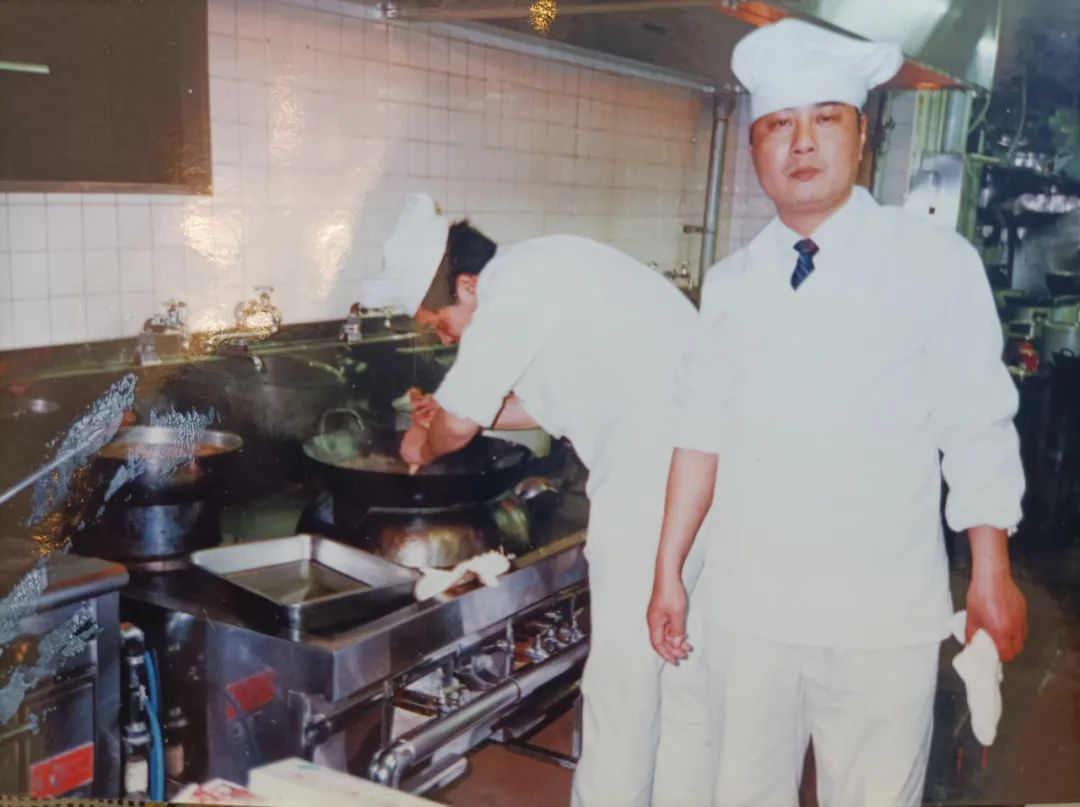 当年与大作家陆文夫聊了一夜烹调的小厨师，成了百年老店的掌门人