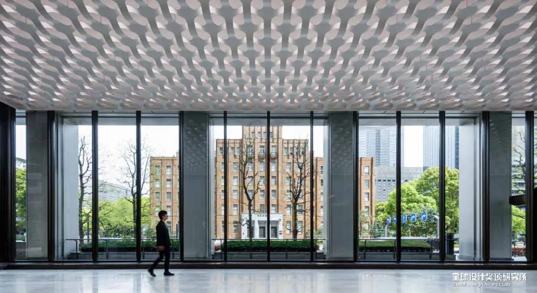 第57届美国金像奖,第49届美国金球奖电影