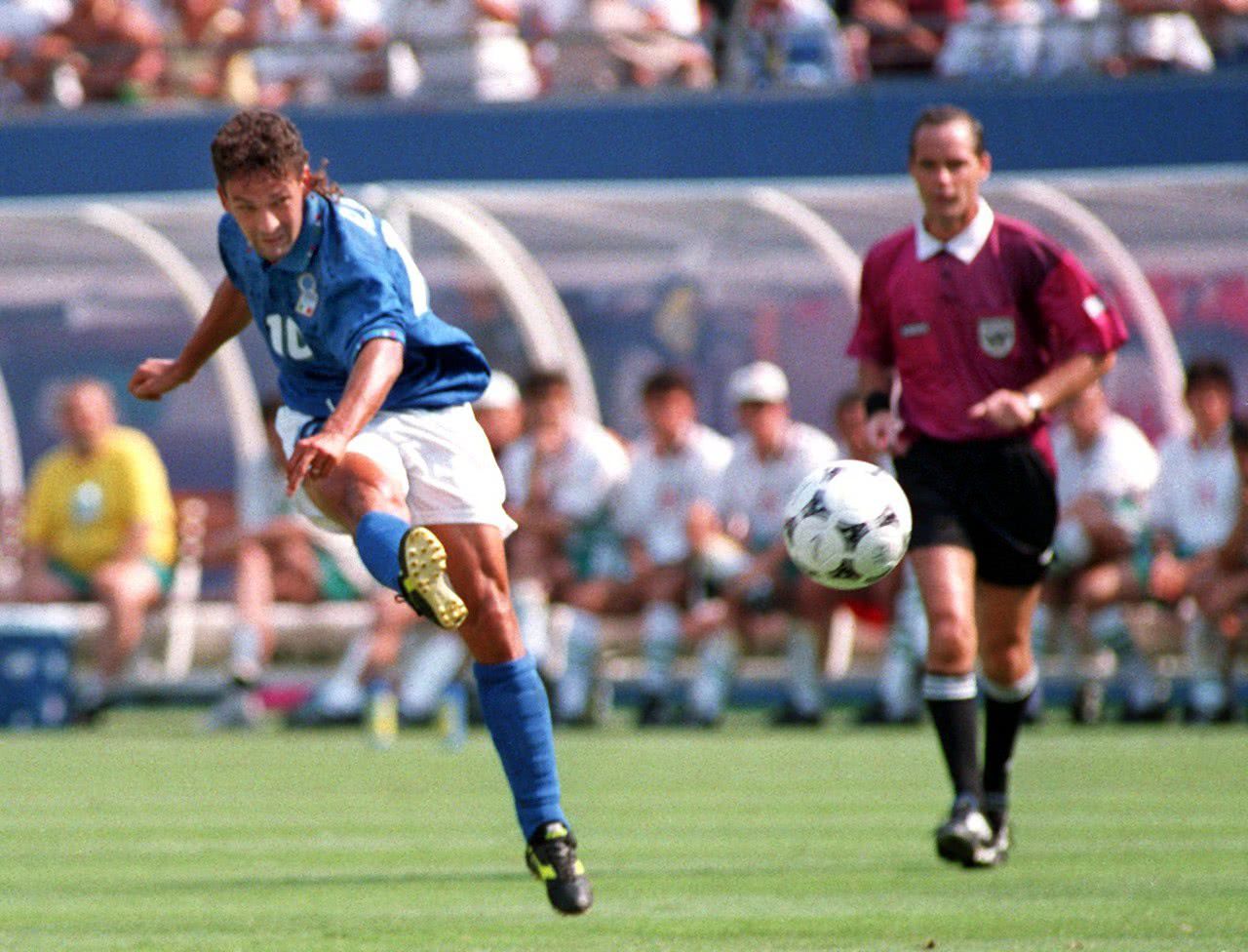 巴乔经典庆祝动作,巴乔的高光时刻