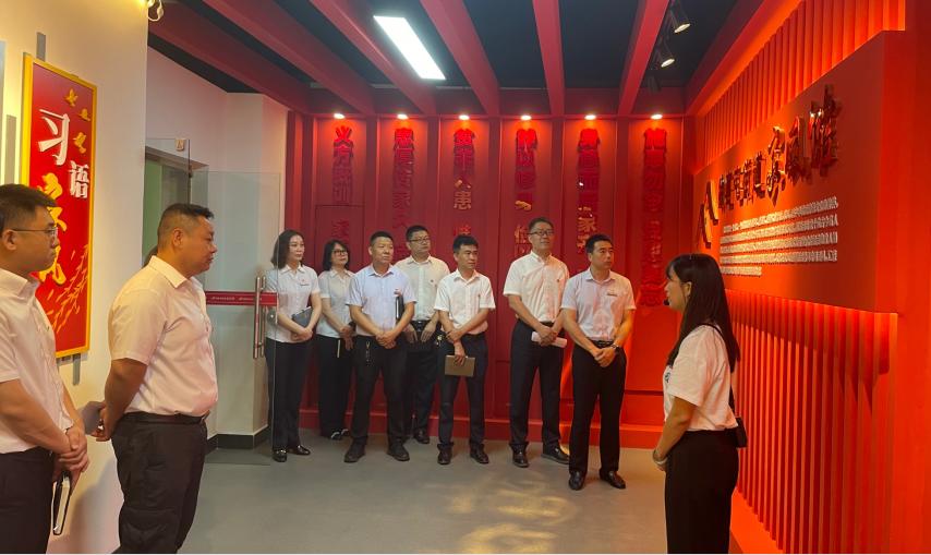 党的生日歌唱东方红,党的生日演唱女声版