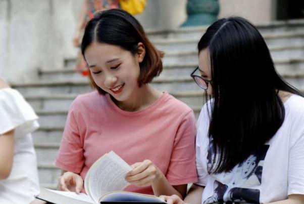 大公司HR坦言：有些大学生的简历不用仔细看，基本可以直接被淘汰