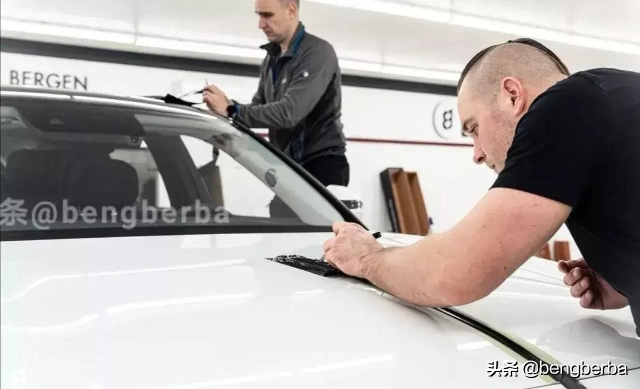 2022新款红旗e-hs9燃油版五座,红旗hs9出口多少钱