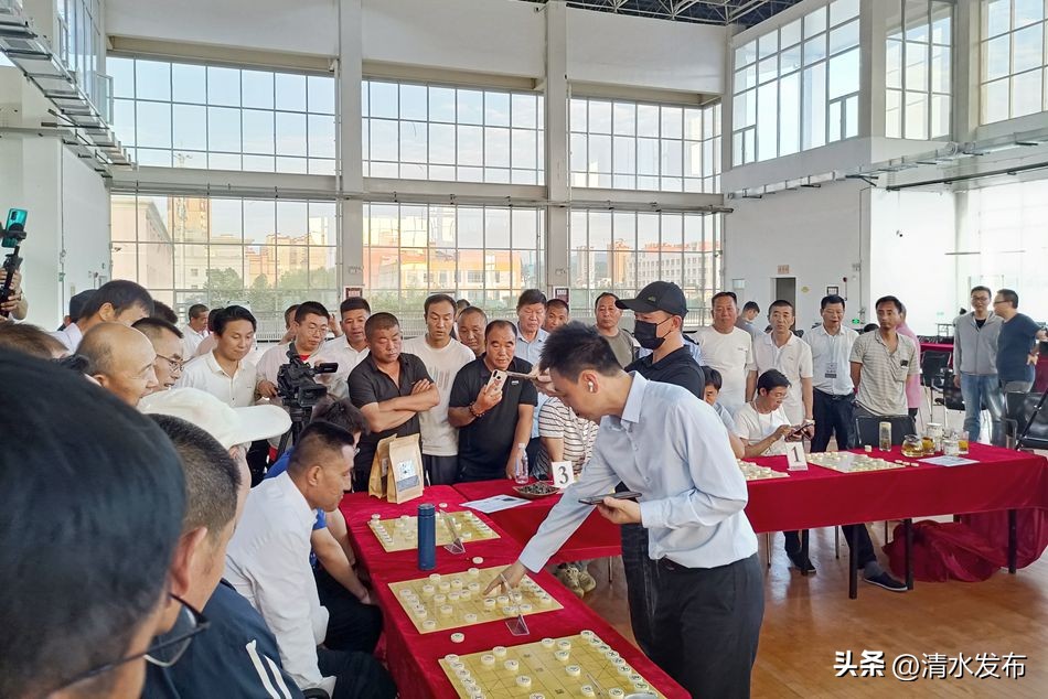 【聚焦节会】“轩辕故里·乐在棋中”象棋大师表演赛象棋车轮赛正式开赛