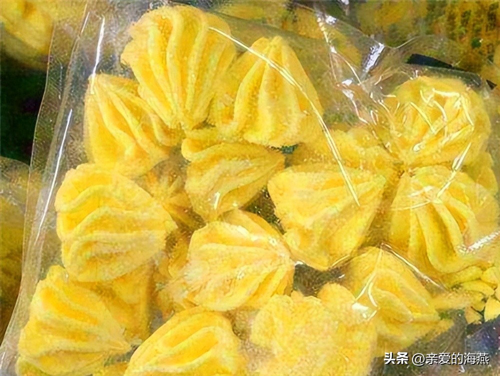 七八十年代供销社里的打酱油、雪花膏、搪瓷缸子，全是当年的味道