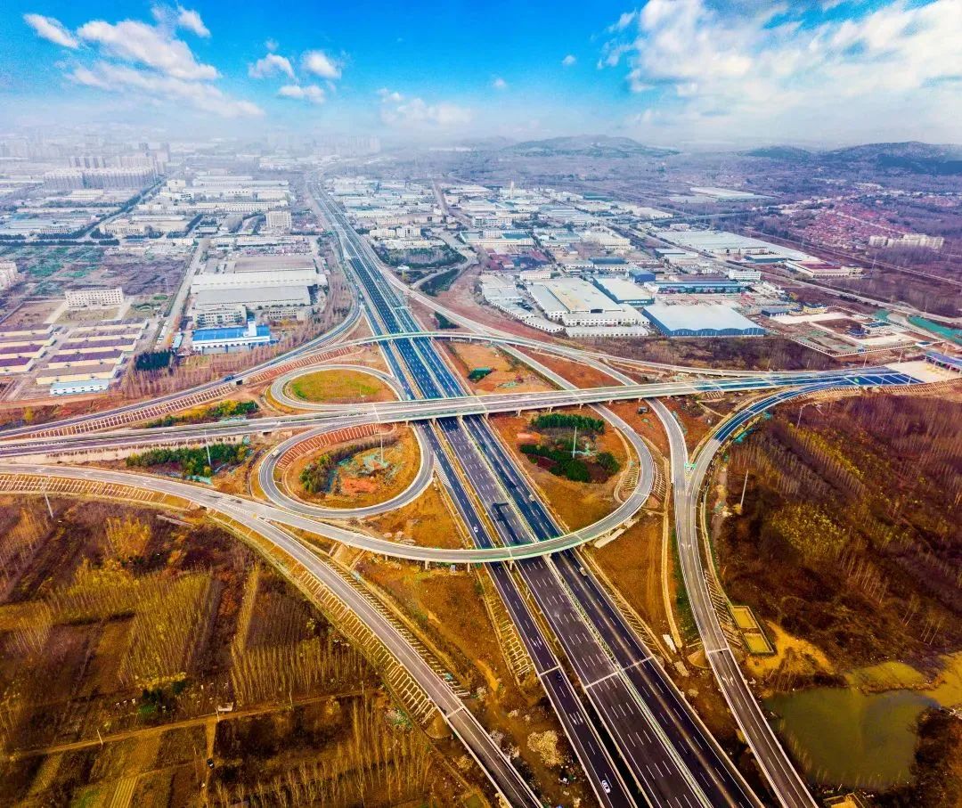 奋进伟大征程谱写时代华章视频,辉煌40载奋进新时代绘画横版