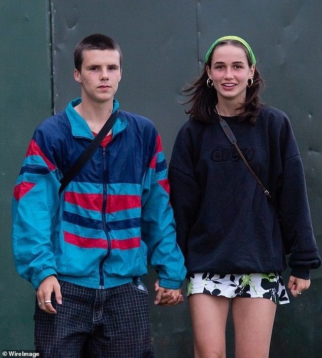 贝克汉姆47米,贝克汉姆小7多大