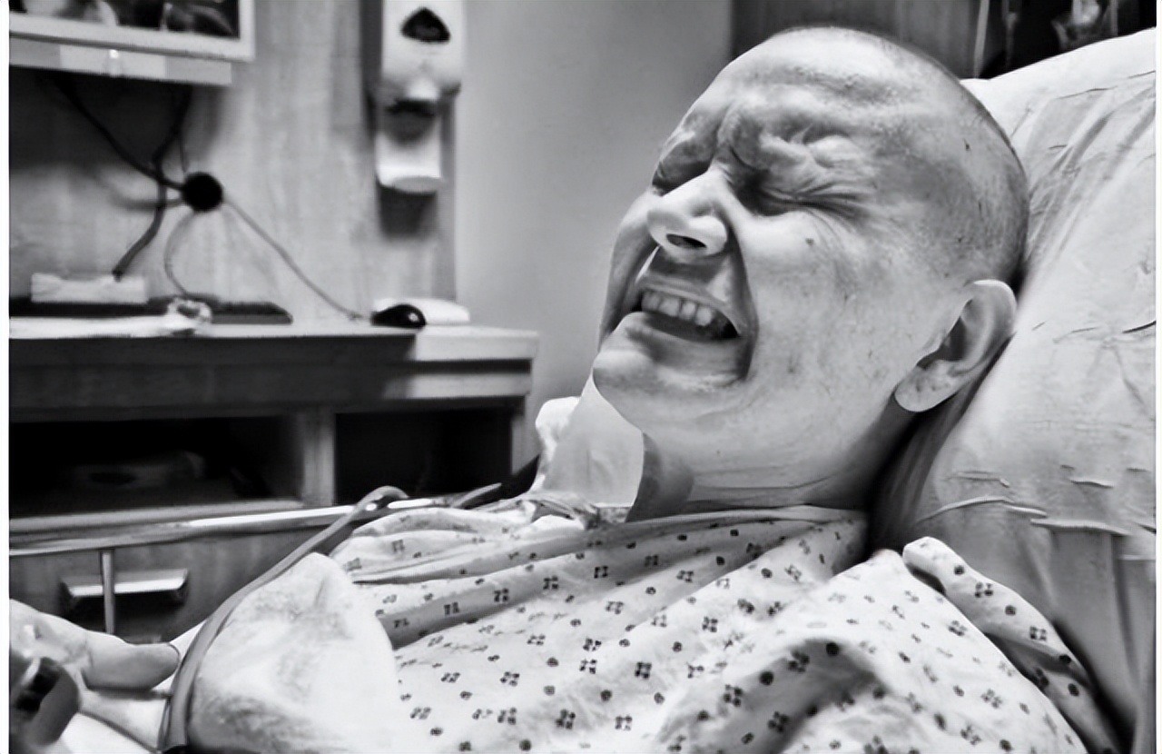 癌症晚期应该放弃还是继续治疗,癌症晚期需要治疗还是放弃回家