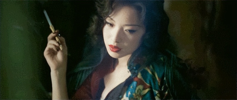 国潮旗袍和其它旗袍有什么不一样,中国式旗袍极具吸引力的东方美