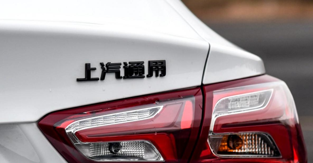 又有哪些车企加入了降价潮,车企今年史无前例的降价怎么了