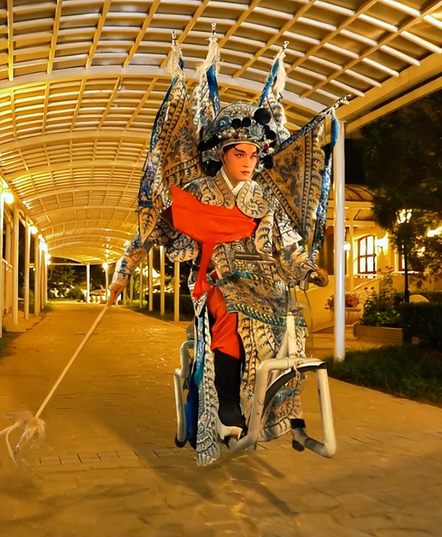 最强魔术师72小时复原圆明园,魔术师水上漫步视频