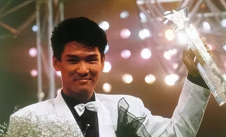 杜德伟为什么没选四大天王,杜德伟为什么不红了